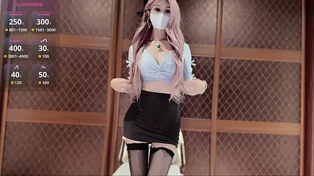 Yuer2563 - 小裤裤勒穴坐脸10个