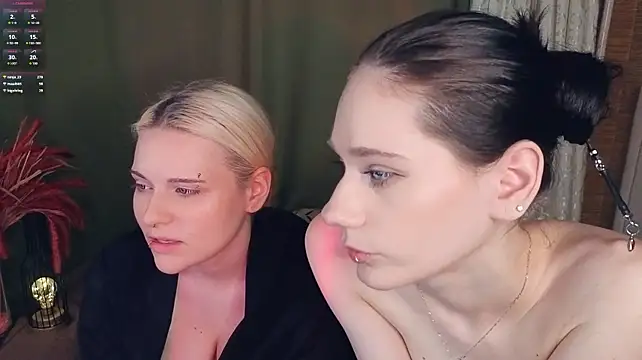 Chat XXX en directo de KaleyMahunik