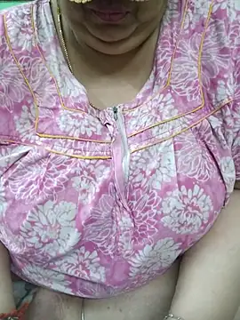 Tamil-mayasri লাইভ XXX চ্যাট