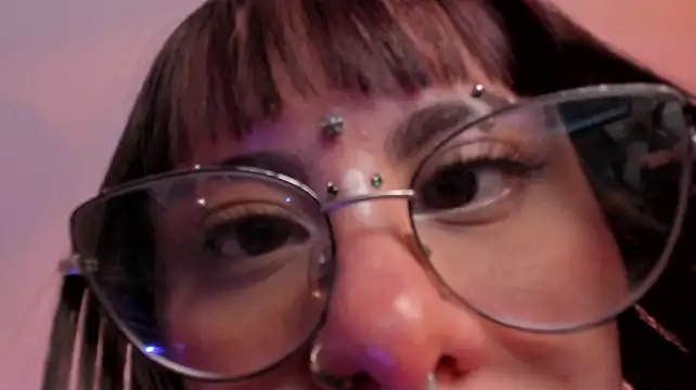 ZamabyCrucie's Live XXX Chat