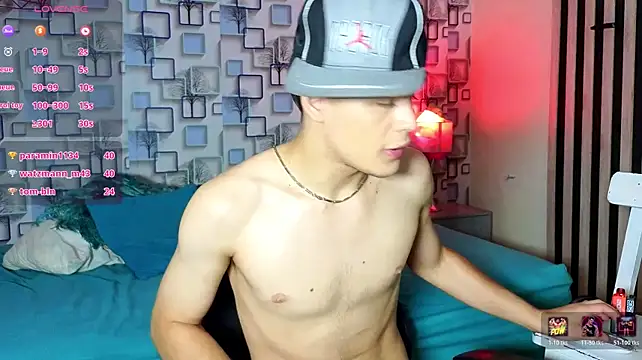 LoganSteel_ Live XXX Chat