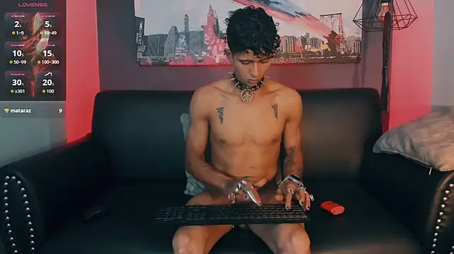Maximoking26 XXX чат на живо