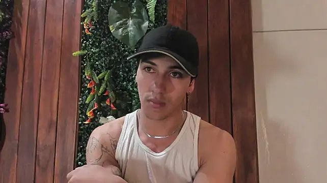Andy_Joy_ Chat XXX live