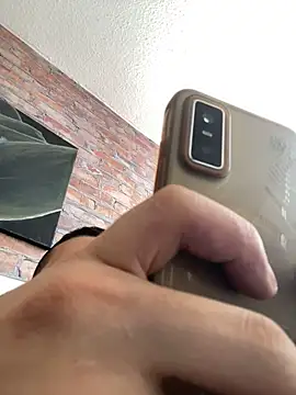 Živý XXX chat AlphaMasterXxx