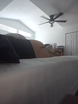 bigGirth4u – Naživo XXX chat
