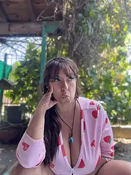 Chat XXX ao vivo de Sofyalone_