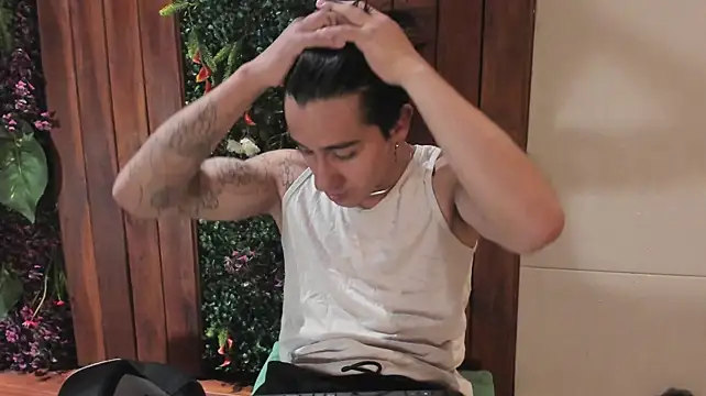 Czat XXX na żywo – Andy_Joy_