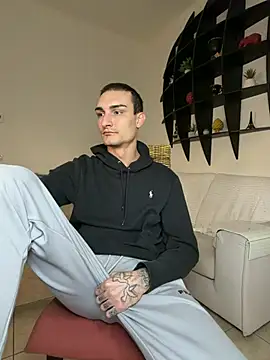 دردشة IamAlexei الجنسية المباشرة
