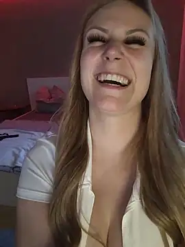 SweetGermanGoddess - 🔥 Slap my Ass 5x in Doggy