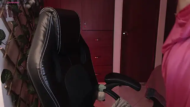 Theprojectsaraa - fingers in my pussy