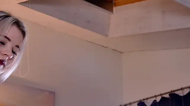 Chat +18 de TinaDavil ao vivo