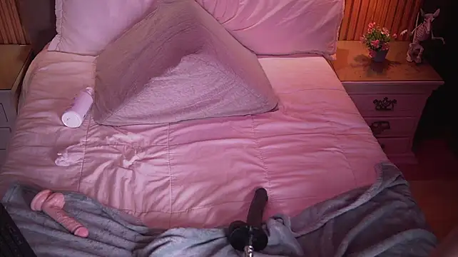MiaTorres4