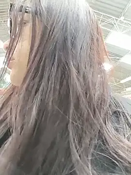Dalila_Cobain - Show boobs, pinching nipples, spit them