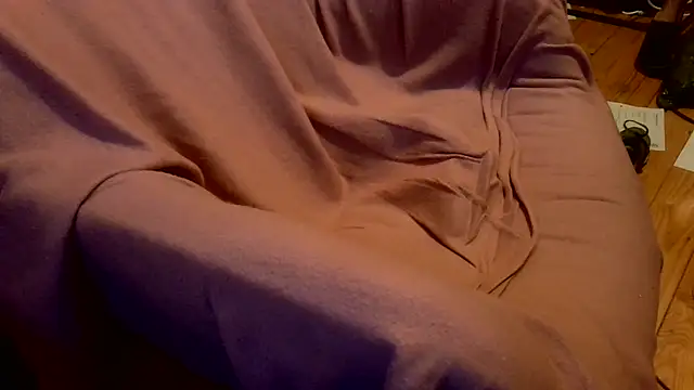 T0Yforeskin Live XXX-Chat
