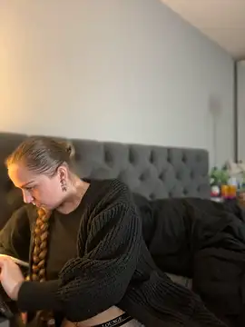 MaryPeach666 - 3x Pussy Pic