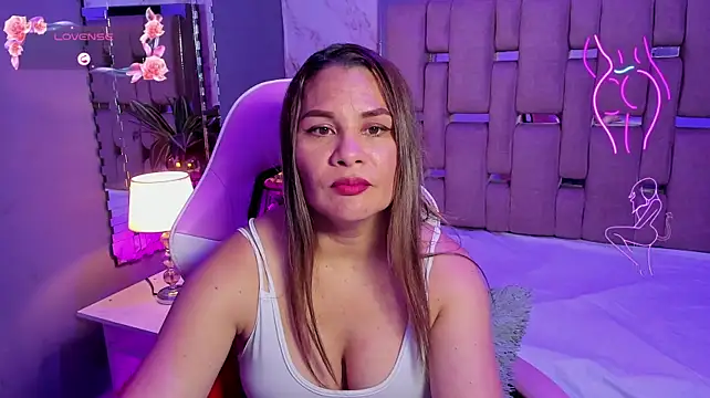 Anna-Sousa - SPREAD ASS 🍑FUCK PUSSY IN DOGGY