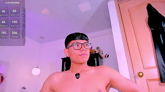 CodyTwink: απευθείας συνομιλία ΧΧΧ