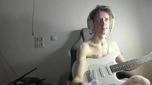 Holy_Master Live XXX-chat