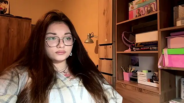 ArianaHowk - neko girl <3
