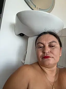 Sembang XXX Secara Langsung Horny-Mommy-Dirty