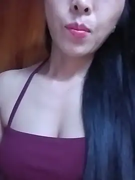 hd_love69 Adlı Modelin Canlı XXX Sohbeti