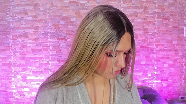 Dreams_Chloe 라이브 XXX 채팅