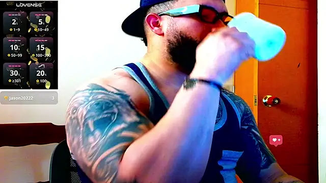 Vince_Reynolds – Live XXX-chat