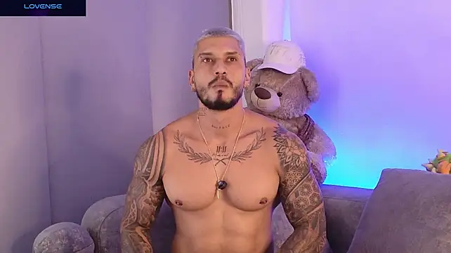 Chatroom XXX en direct de Seth_Vegaa