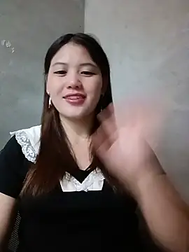 Meg_06 - Hở ngực