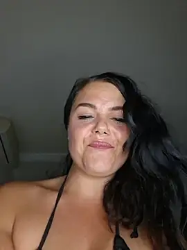 Xladycharme - Squirt💦 salope gorge profonde baveuse