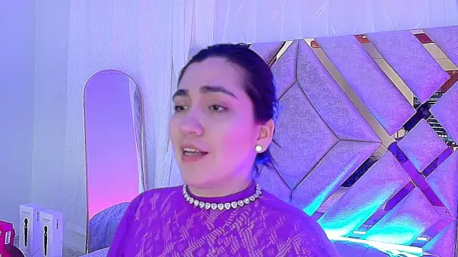 KathiaJenner - 🐾I show my pink pussy on cam