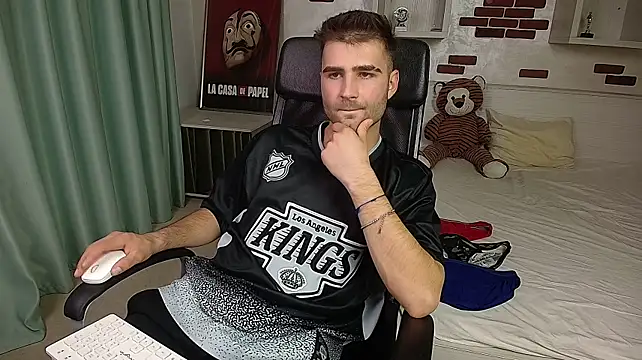 Živý XXX chat KyloEast