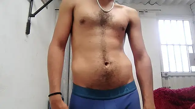 XXX chat uživo modela JBond007BBC