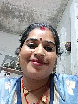Hot_kamla