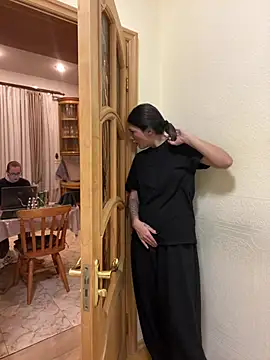 RussianGirls_ - SHOW PUSSY + SIT ON THE CAMERA + CTRL 2M