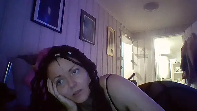 MyManCave's Live XXX Chat