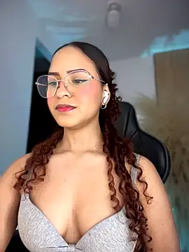 XXX chat uživo modela gretta_kler1