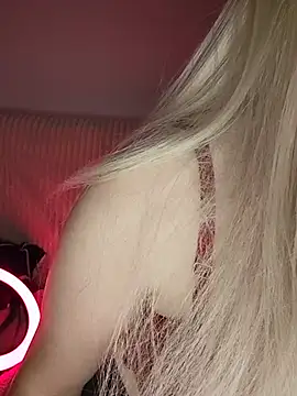 Cutie_Suzie live XXX chat