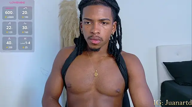 Czat XXX na żywo – Owen_222