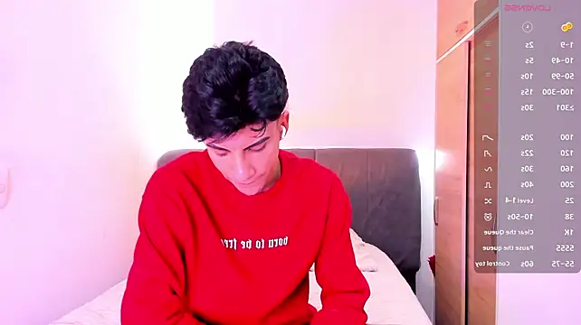 Онлайн чат XXX Erick_Velveth