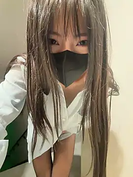 Xiao-Lin - 脱内衣漏奶一分钟