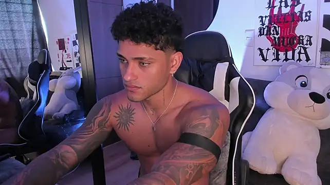 Alessandro_Vanni live XXX chat
