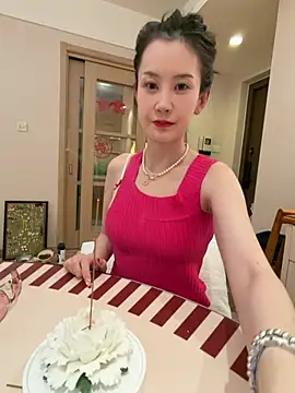 Gigi_UwU_ - 全裸跳舞💃🏻naked dance
