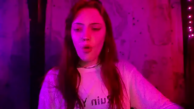 Chat XXX en directo de Alluring_Silk