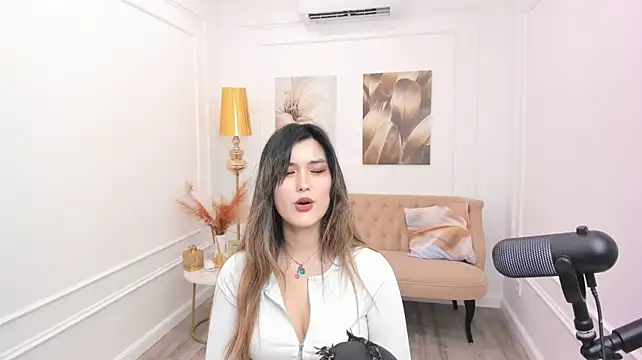 AnneTLi Chat XXX live