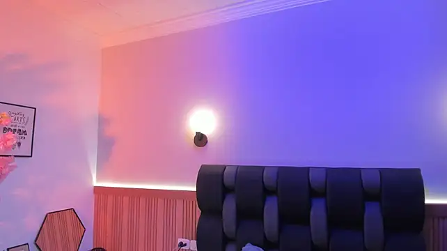 Siouxsie_cenobite - (∩^o^)⊃━☆ Naked + squirt (2 min control)