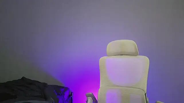 DENIS_HERE Live XXX Chat