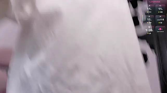 Nami_usagi - oil tits