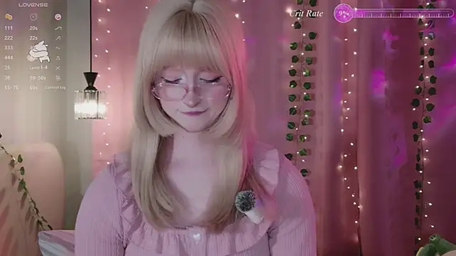 effy_dollie élő XXX-chatje