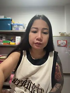צ'אט XXX בשידור חי של LINDA_HD